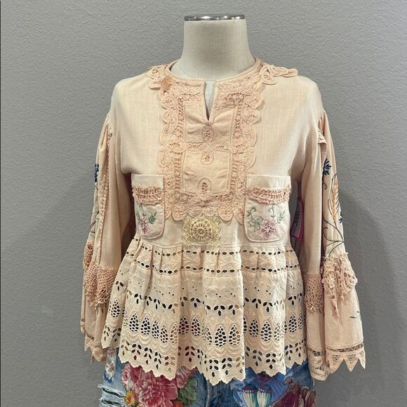 Source Unknown Tops - Upcycled tan boho peplum top peplum made from vintage linens & lace, size M